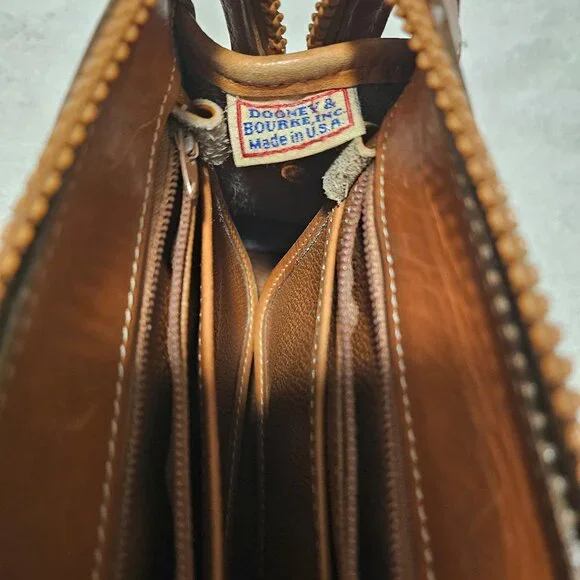 Vintage Dooney & Bourke All Weather Leather Crossbody Bag (NO STRAP) - Picture 6 of 16